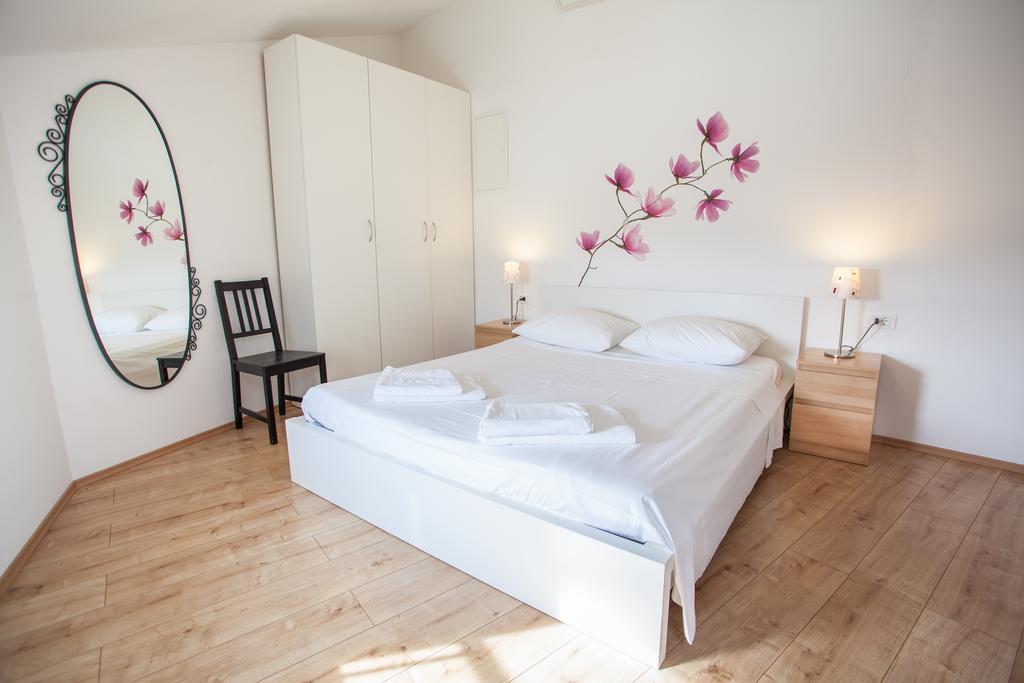 Apartment Pogled Na Luku Cres Extérieur photo